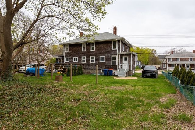 235 Standish Ave, Plymouth, MA 02360
