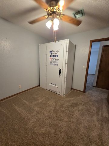 1217 S GUM Avenue, Broken Arrow, OK 74012