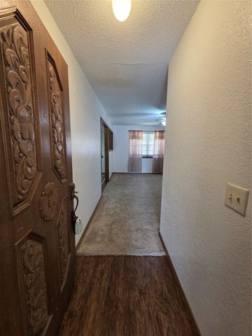 1217 S GUM Avenue, Broken Arrow, OK 74012