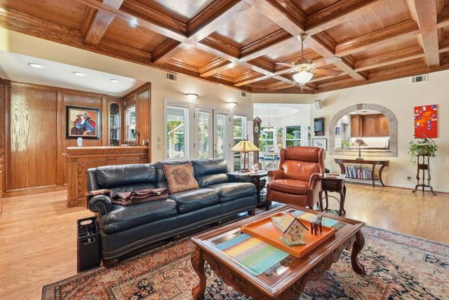 4339 Hale Ranch Ln, Fair Oaks, CA 95628
