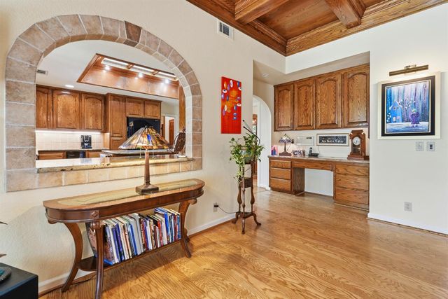 4339 Hale Ranch Ln, Fair Oaks, CA 95628