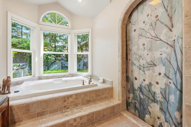 4339 Hale Ranch Ln, Fair Oaks, CA 95628