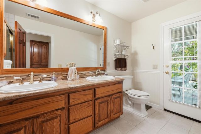 4339 Hale Ranch Ln, Fair Oaks, CA 95628