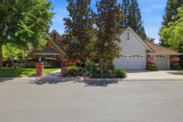 4339 Hale Ranch Ln, Fair Oaks, CA 95628