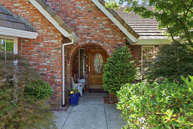 4339 Hale Ranch Ln, Fair Oaks, CA 95628