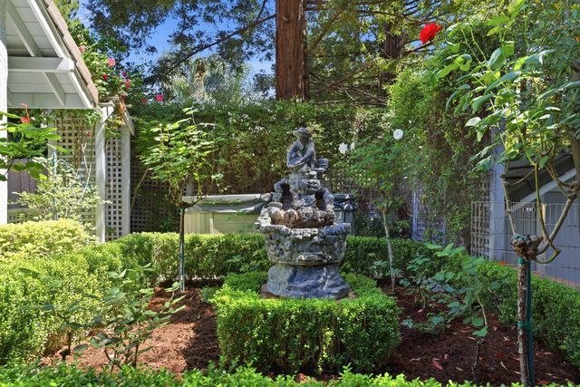4339 Hale Ranch Ln, Fair Oaks, CA 95628