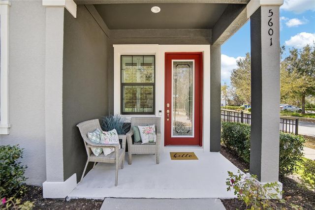 5601 KINGSLEY CORNER WAY, Lithia, FL 33547