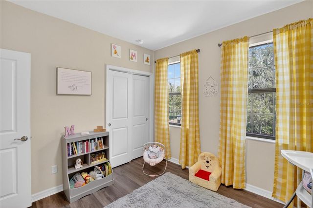 5601 KINGSLEY CORNER WAY, Lithia, FL 33547