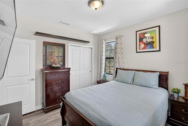 5601 KINGSLEY CORNER WAY, Lithia, FL 33547