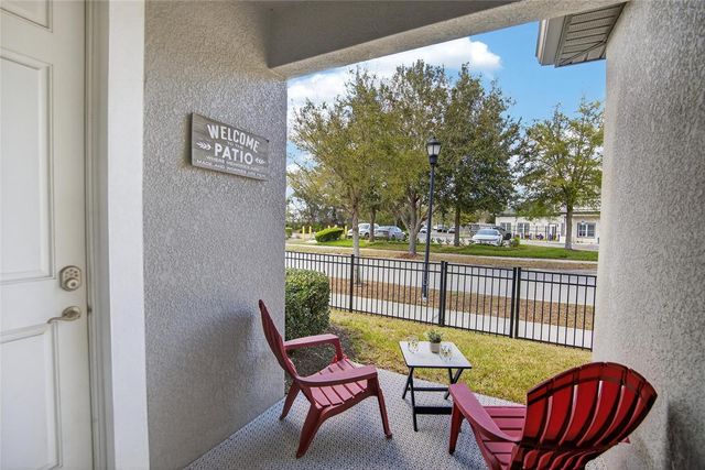 5601 KINGSLEY CORNER WAY, Lithia, FL 33547