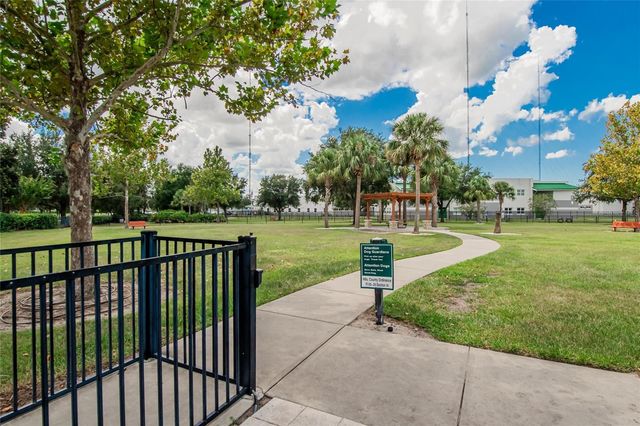 5601 KINGSLEY CORNER WAY, Lithia, FL 33547