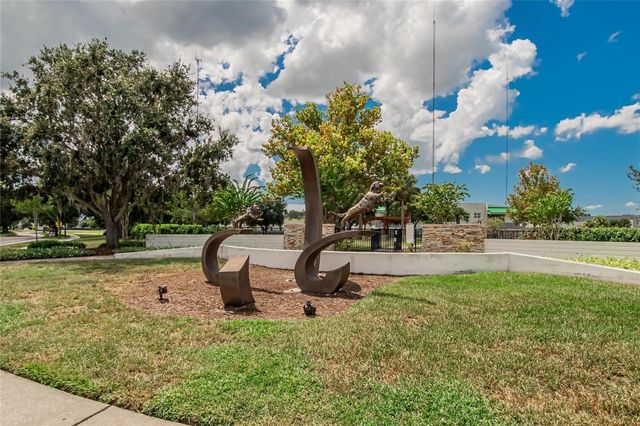 5601 KINGSLEY CORNER WAY, Lithia, FL 33547