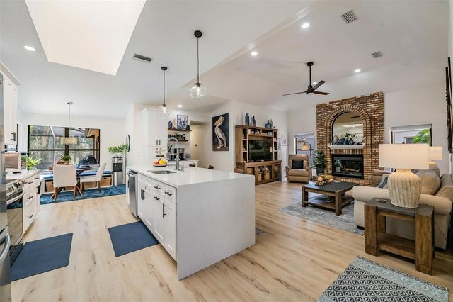 19607 WYNDHAM LAKES DRIVE, Odessa, FL 33556