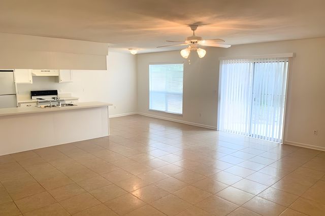 499 Spring Brook Lane, Mary Esther, FL 32569