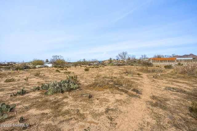 2013 Rocca Seca Road, Las Cruces, NM 88012