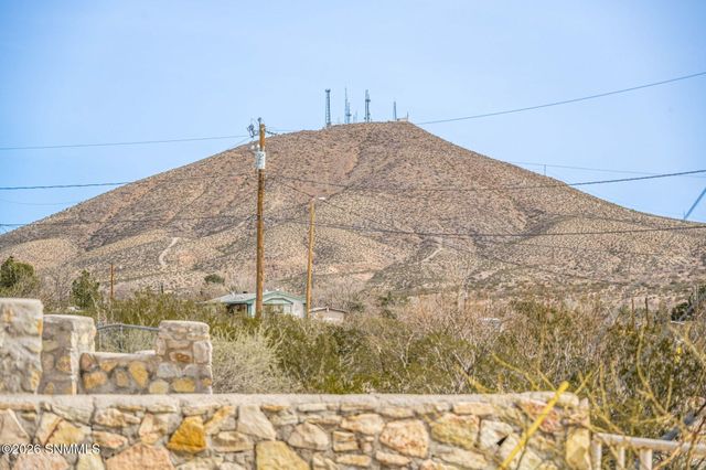 2013 Rocca Seca Road, Las Cruces, NM 88012
