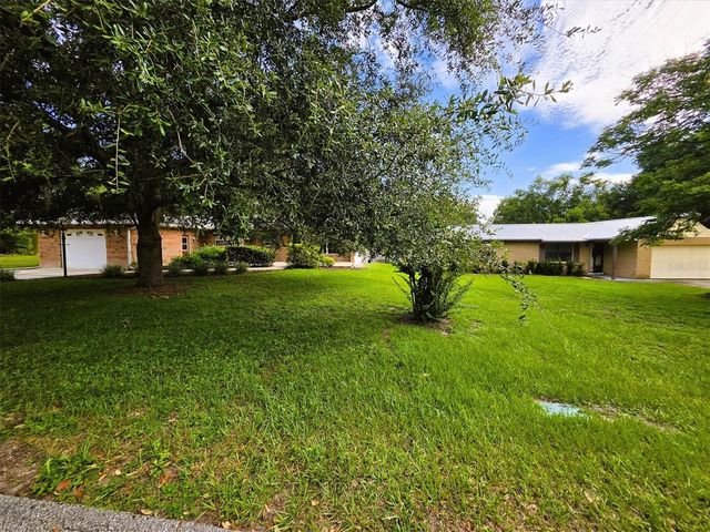 735 OVERHILL ROAD, Deland, FL 32720