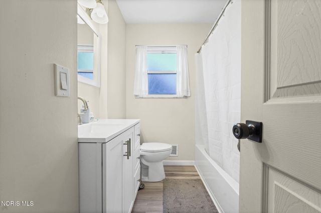 5319 Lenticel Drive, Toledo, OH 43623