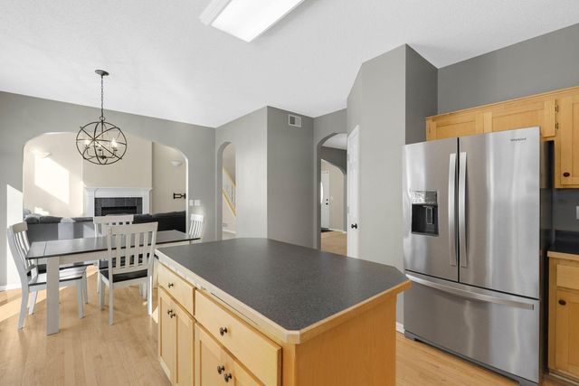 3823 Tessier Trail, Vadnais Heights, MN 55127