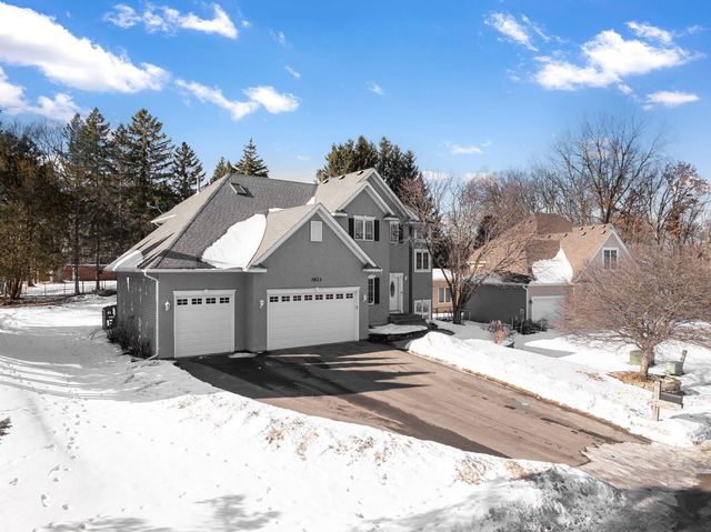 3823 Tessier Trail, Vadnais Heights, MN 55127