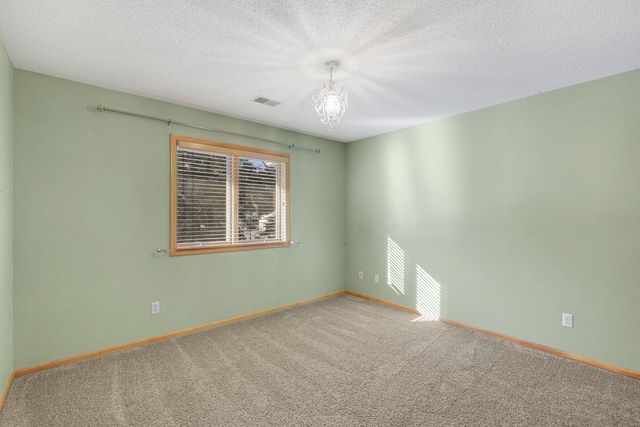 3823 Tessier Trail, Vadnais Heights, MN 55127