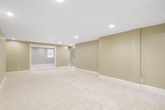 3823 Tessier Trail, Vadnais Heights, MN 55127