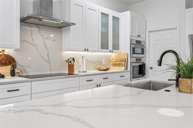 6557 CRESTMONT GLEN LANE, Windermere, FL 34786