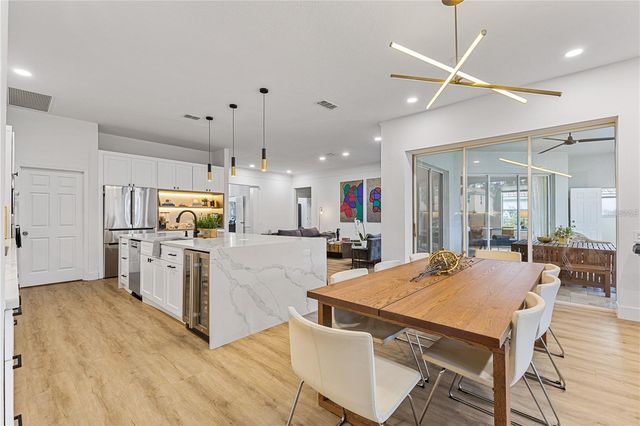 6557 CRESTMONT GLEN LANE, Windermere, FL 34786