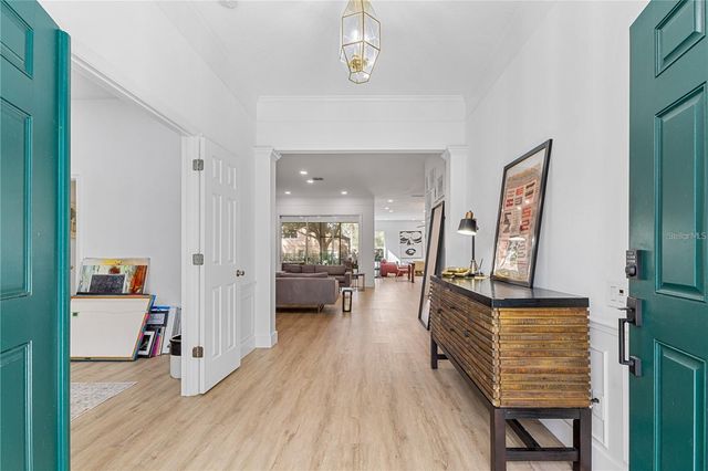 6557 CRESTMONT GLEN LANE, Windermere, FL 34786