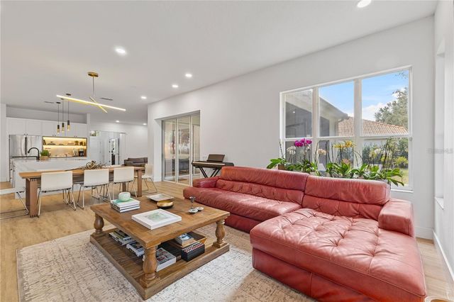 6557 CRESTMONT GLEN LANE, Windermere, FL 34786