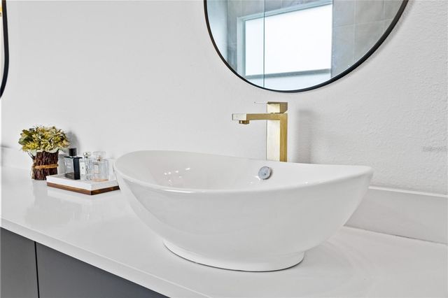 6557 CRESTMONT GLEN LANE, Windermere, FL 34786