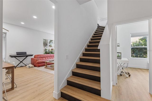 6557 CRESTMONT GLEN LANE, Windermere, FL 34786