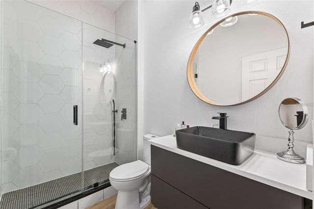 6557 CRESTMONT GLEN LANE, Windermere, FL 34786