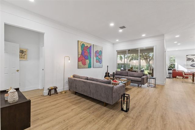 6557 CRESTMONT GLEN LANE, Windermere, FL 34786