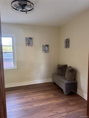 563 Eureka Road, Wyandotte, MI 48192