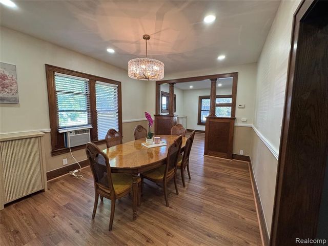 563 Eureka Road, Wyandotte, MI 48192