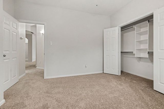 4111 Creek Hill Lane, Corinth, TX 76208
