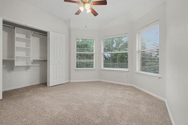 4111 Creek Hill Lane, Corinth, TX 76208