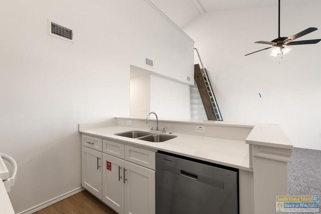 401 Island Ave Unit 58B B, Port Isabel, TX 78578