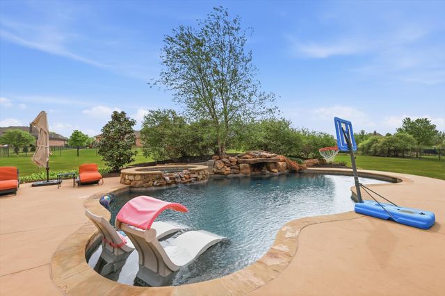 406 Spurgin Road, Lucas, TX 75002