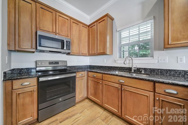 11910 Lacroix Street, Charlotte, NC 28277