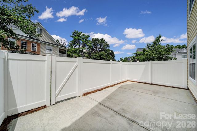 11910 Lacroix Street, Charlotte, NC 28277