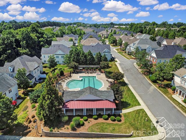 11910 Lacroix Street, Charlotte, NC 28277