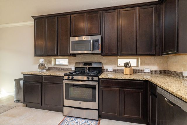 716 Salida Road, Fort Worth, TX 76052