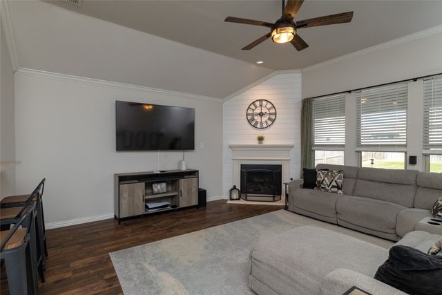 716 Salida Road, Fort Worth, TX 76052