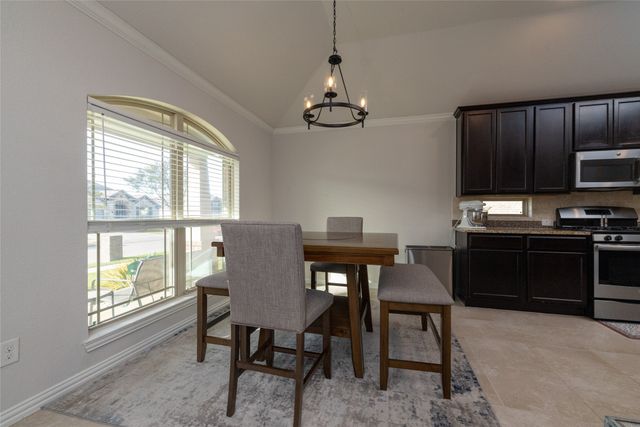 716 Salida Road, Fort Worth, TX 76052