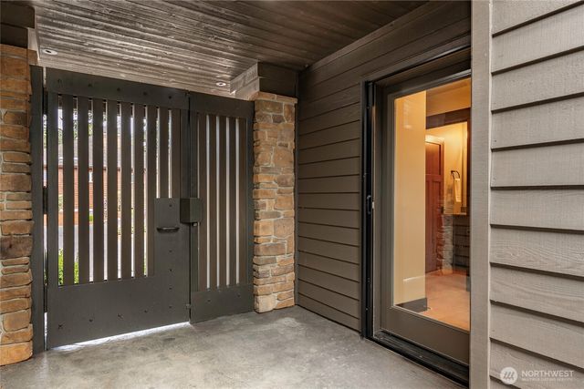 8771 Clubhouse Point Drive, Blaine, WA 98230
