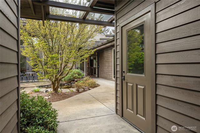 8771 Clubhouse Point Drive, Blaine, WA 98230
