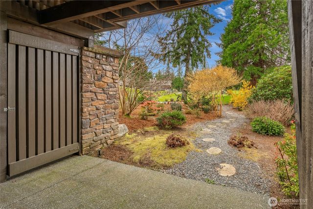 8771 Clubhouse Point Drive, Blaine, WA 98230