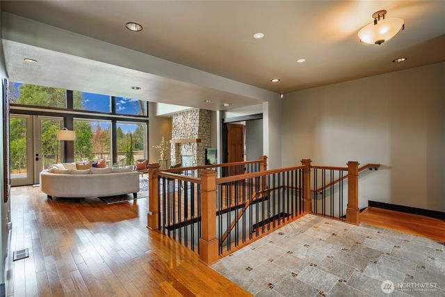 8771 Clubhouse Point Drive, Blaine, WA 98230